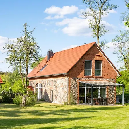 Alte Scheune Holiday home Rietz Neuendorf